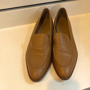 Tan everlane loafer size 9